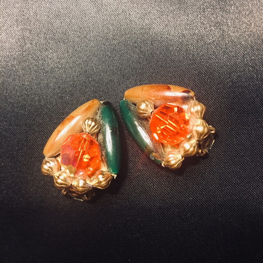Vintage clip-on beaded earrings